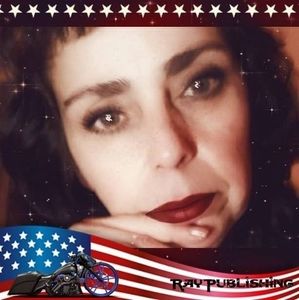 Meet your Posher, Corynna